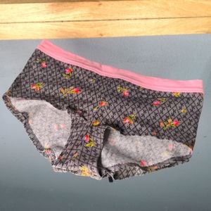 Large Victoria's secret boy short panties grey black logo rose pattern pink trim